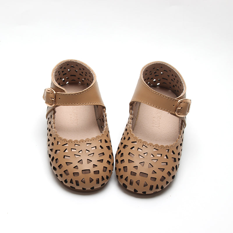 Baby Leather Mary Janes in Caramel